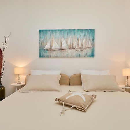 Studio Dolores-Apartment By The Sea Maranovići Kültér fotó