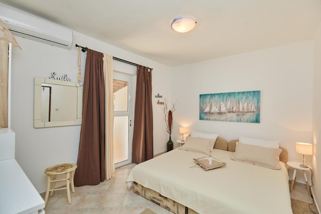 Studio Dolores-Apartment By The Sea Maranovići Kültér fotó