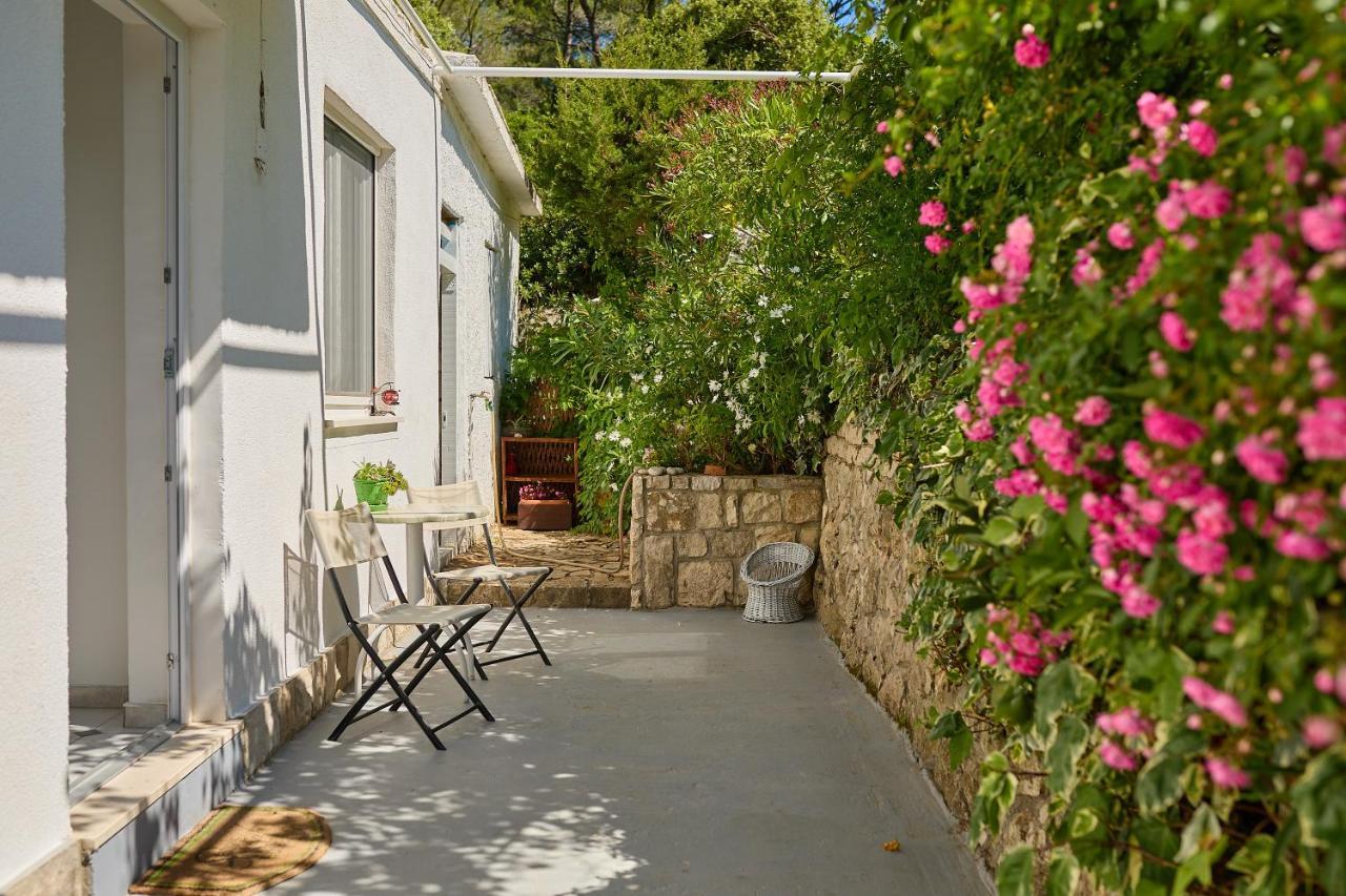 Studio Dolores-Apartment By The Sea Maranovići Kültér fotó